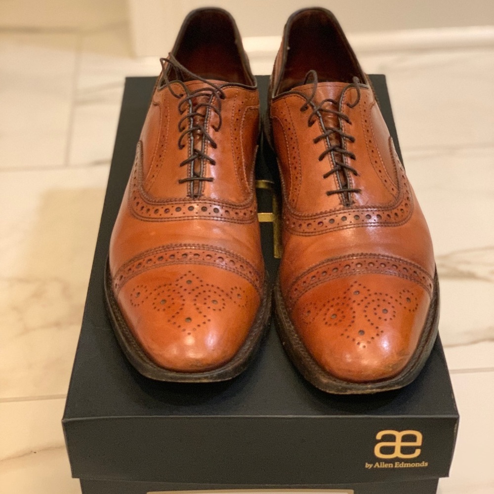 Allen Edmonds Brown Strand Oxford. Size 13aa. - image 1